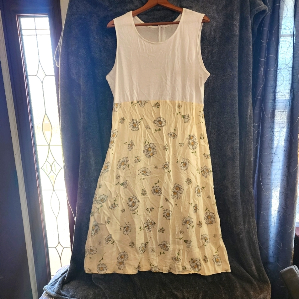 Solid/floral Dress